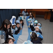 Los más pequeños celebraron el DIA DE LA BANDERA